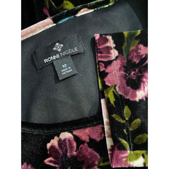 RONNI NICOLE Black Velvet Big Floral Mauve Purple SIZE 12 Dress Whimsygoth Fairy - Picture 5 of 6